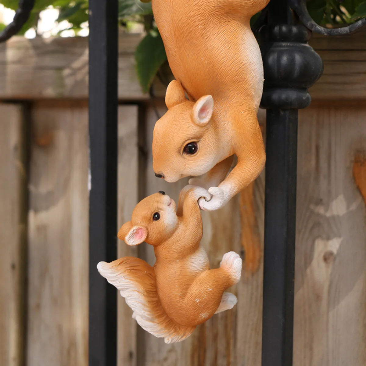 Linking Squirrel Garden Decor