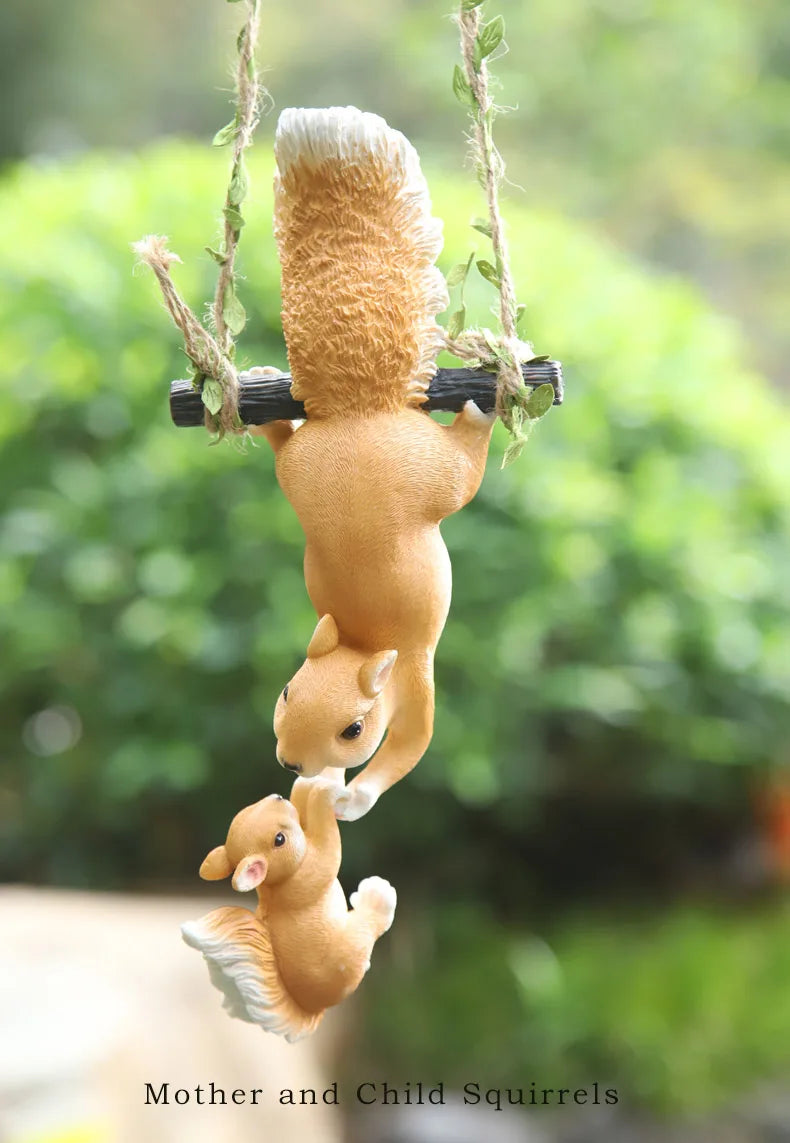 Linking Squirrel Garden Decor