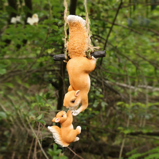 Linking Squirrel Garden Decor